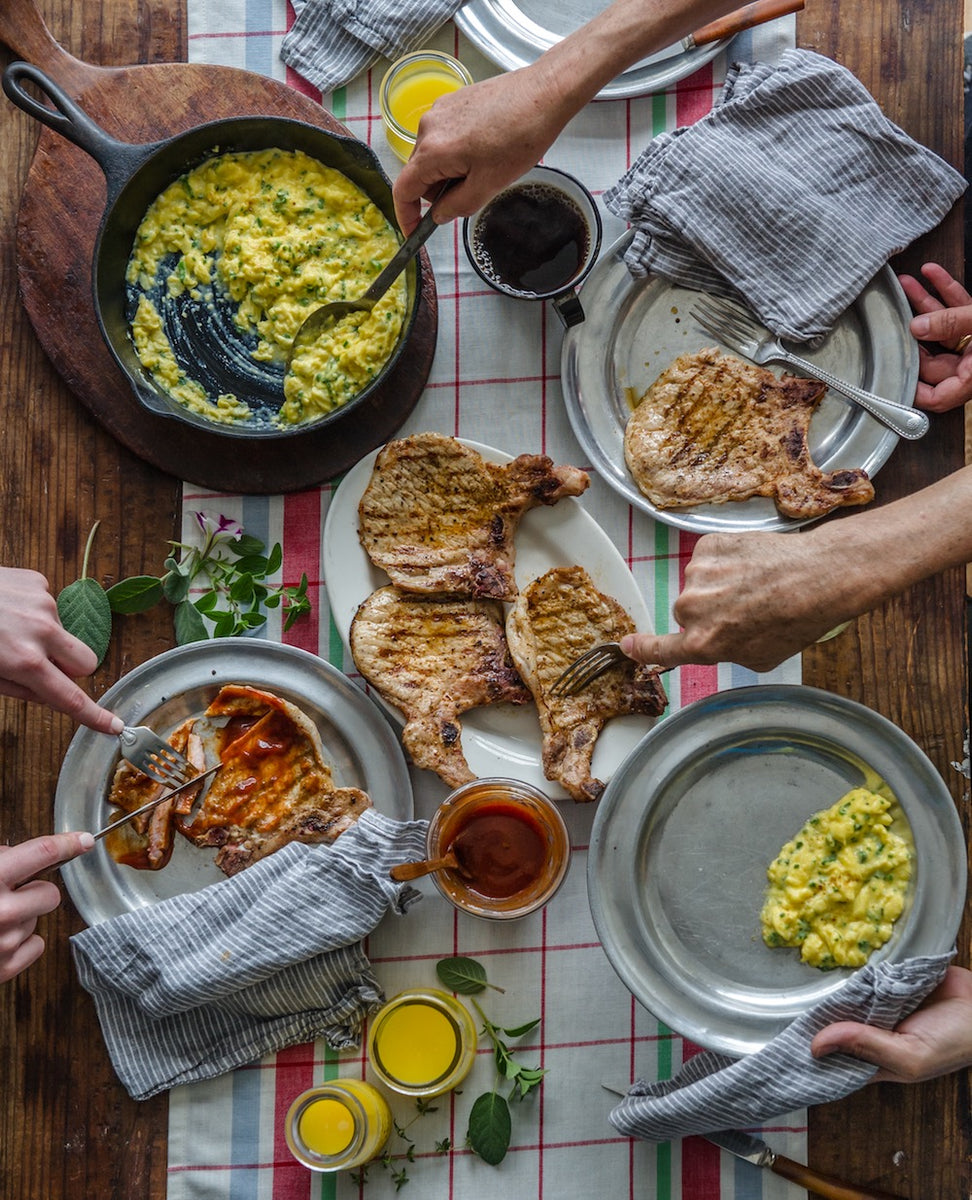 Skinny Pork Chop and Soft Scrambled Eggs – Cool Smoke